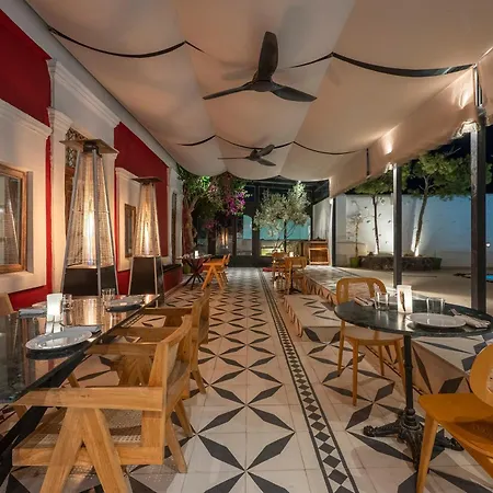 Daire Meroviglia Boutique Imerovigli (Santorini)