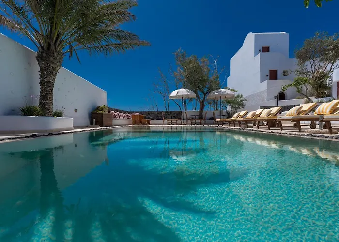 Meroviglia Boutique Imerovigli (Santorini)