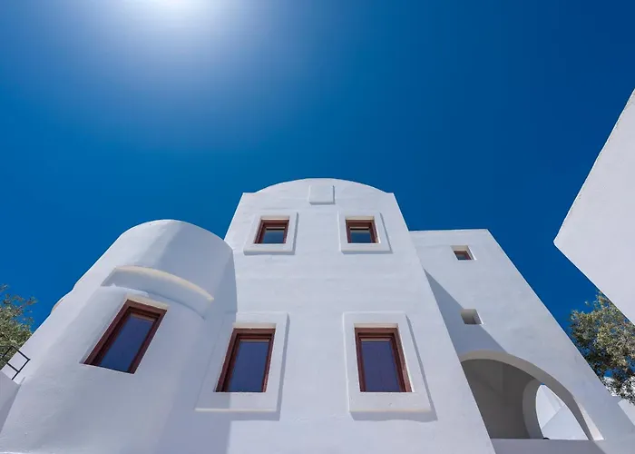 Meroviglia Boutique * Imerovigli (Santorini)