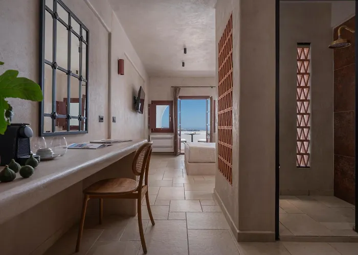 Meroviglia Boutique Apartment Imerovigli (Santorini)